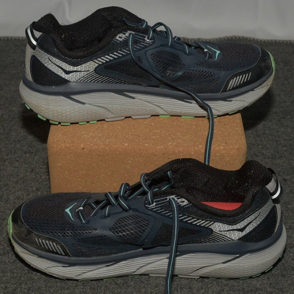 Hoka Challenger ATR 3 Trail Sneaker